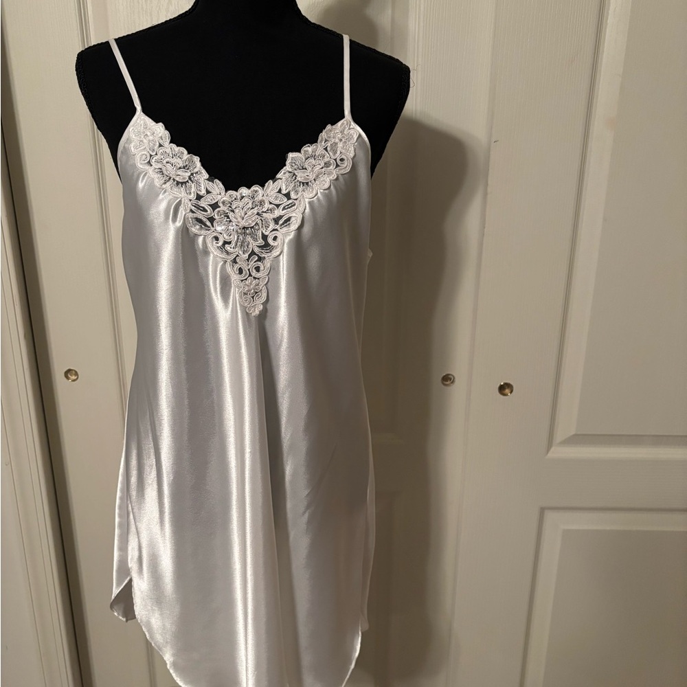 Elegant White Bridal Beaded Lace Trim Satin Chemise Large